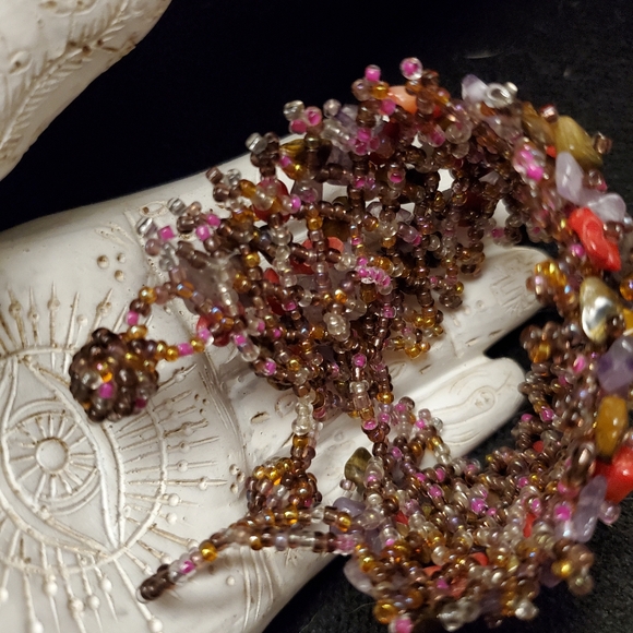 NWOT Set of 3 matching beaded bracelets - Picture 10 of 11